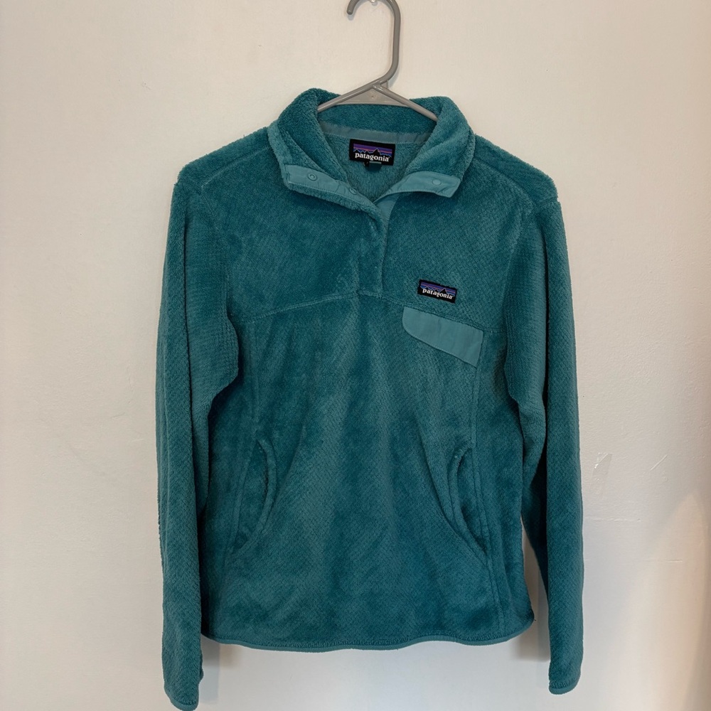 Patagonia woman’s fleece